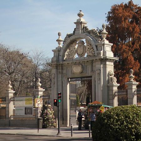 Cosy Apartment Prado Museum マドリード エクステリア 写真